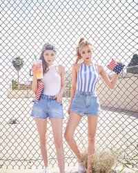 Bikini &aacute;o ba lỗ  Caroline