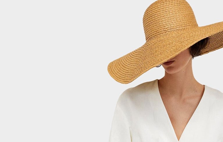 Ng&agrave;y mới rộn r&agrave;ng  C&ugrave;ng bạn xuống phố