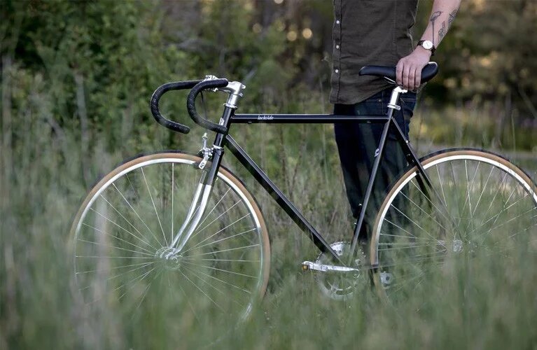 Về ch&uacute;ng t&ocirc;i 