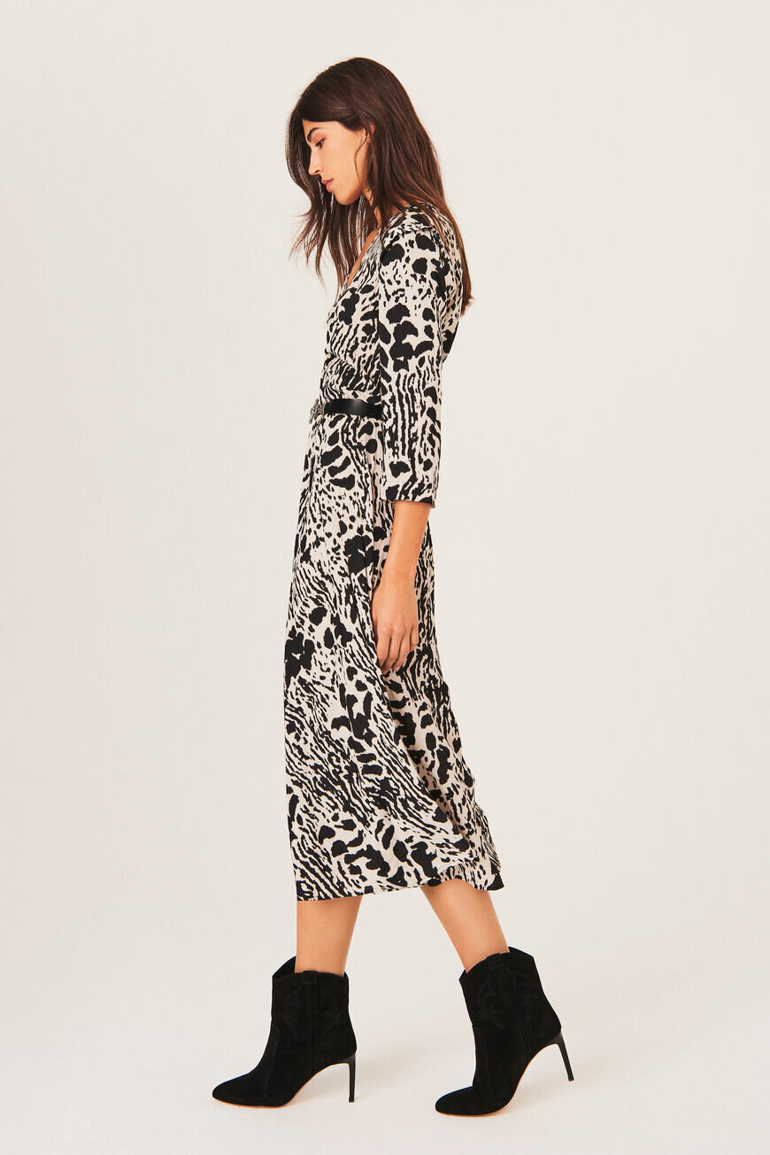 Đầm B&ocirc;ng X&ograve;e LPT - Ảnh 2