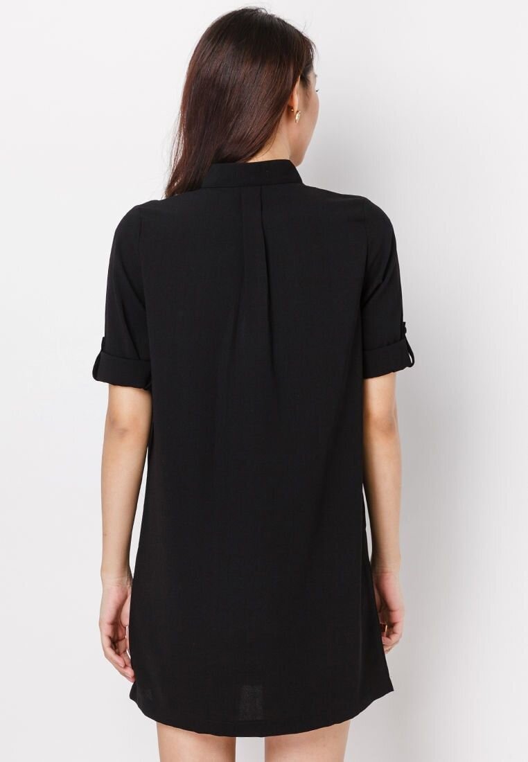 INNER CIRCLE - Đầm Su&ocirc;ng Cổ V - Photo 2