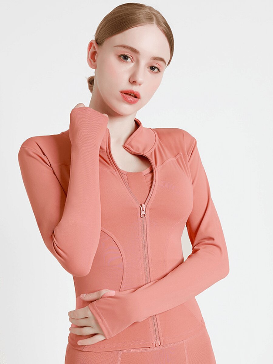 &Aacute;o kho&aacute;c thể thao