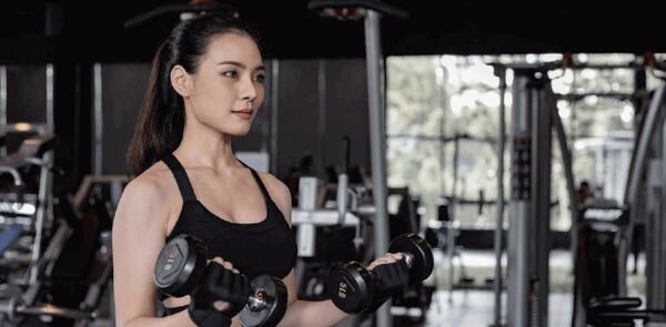 CHỌN ĐỒ TẬP GYM NỮ Đ&Uacute;NG C&Aacute;CH CHO NGƯỜI MỚI