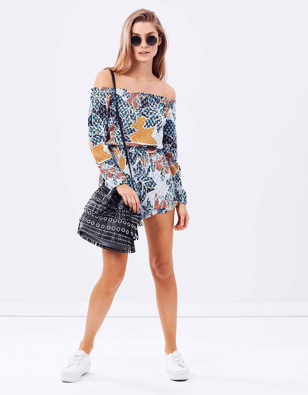 Jumpsuit ngắn bẹt vai, tay d&agrave;i - Ảnh 2